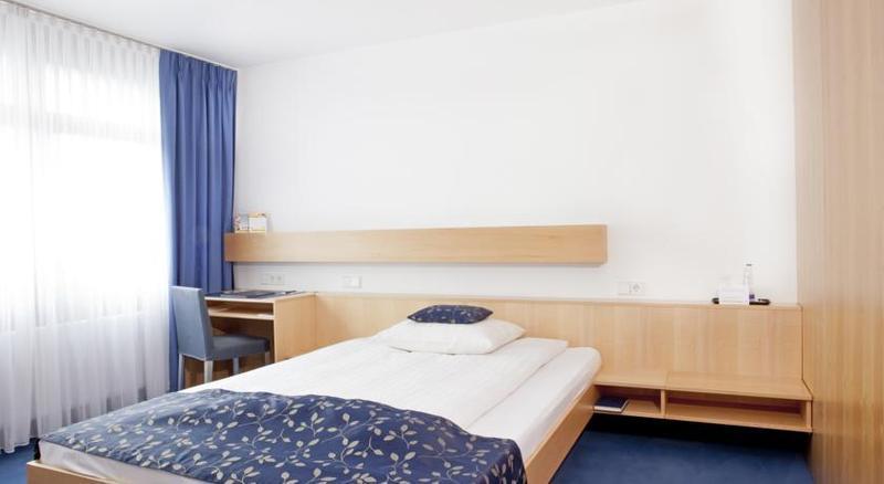 Comfort Hotel Atlantic Muenchen Sued Ottobrunn Eksteriør bilde